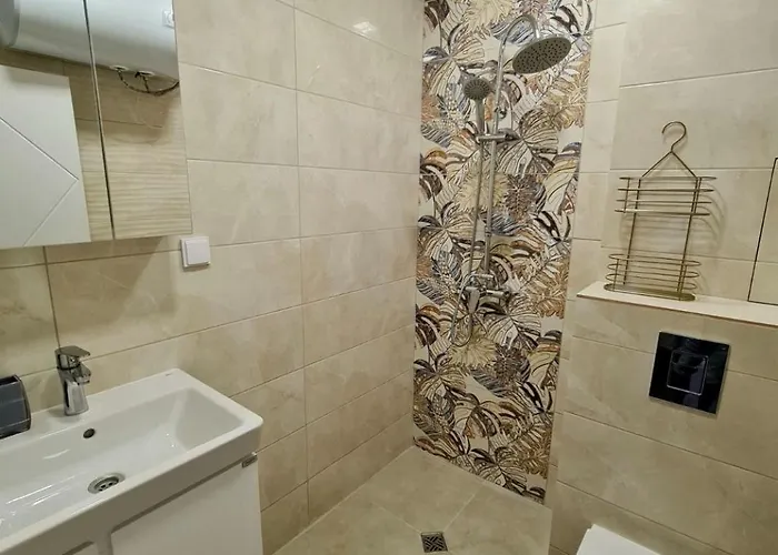 דירה Family Garden - Bright 1br *